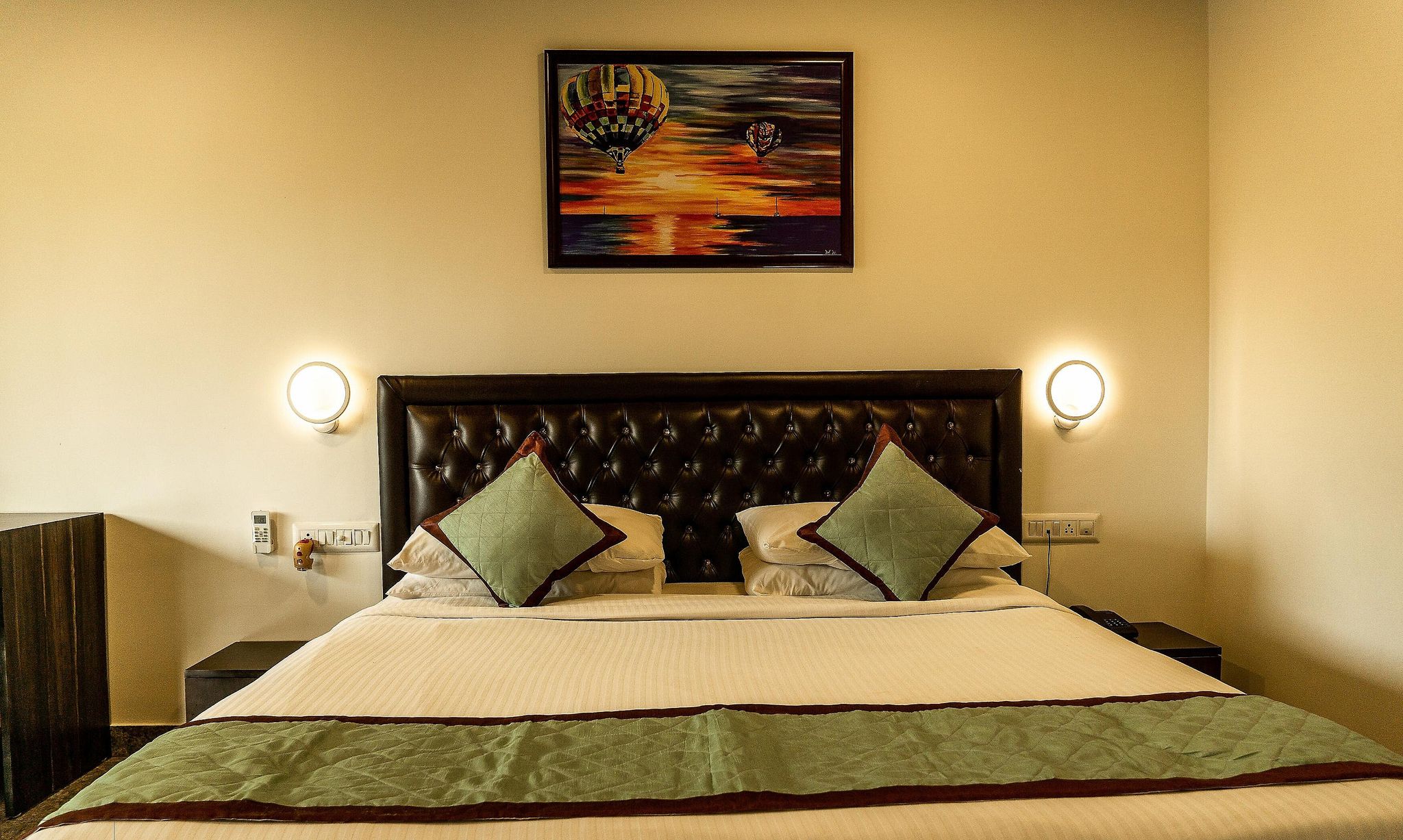 King Room with Pool View