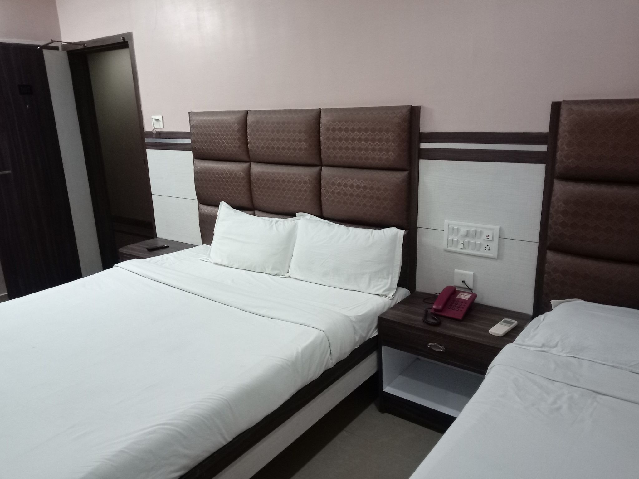 undefined TVK Regency 7