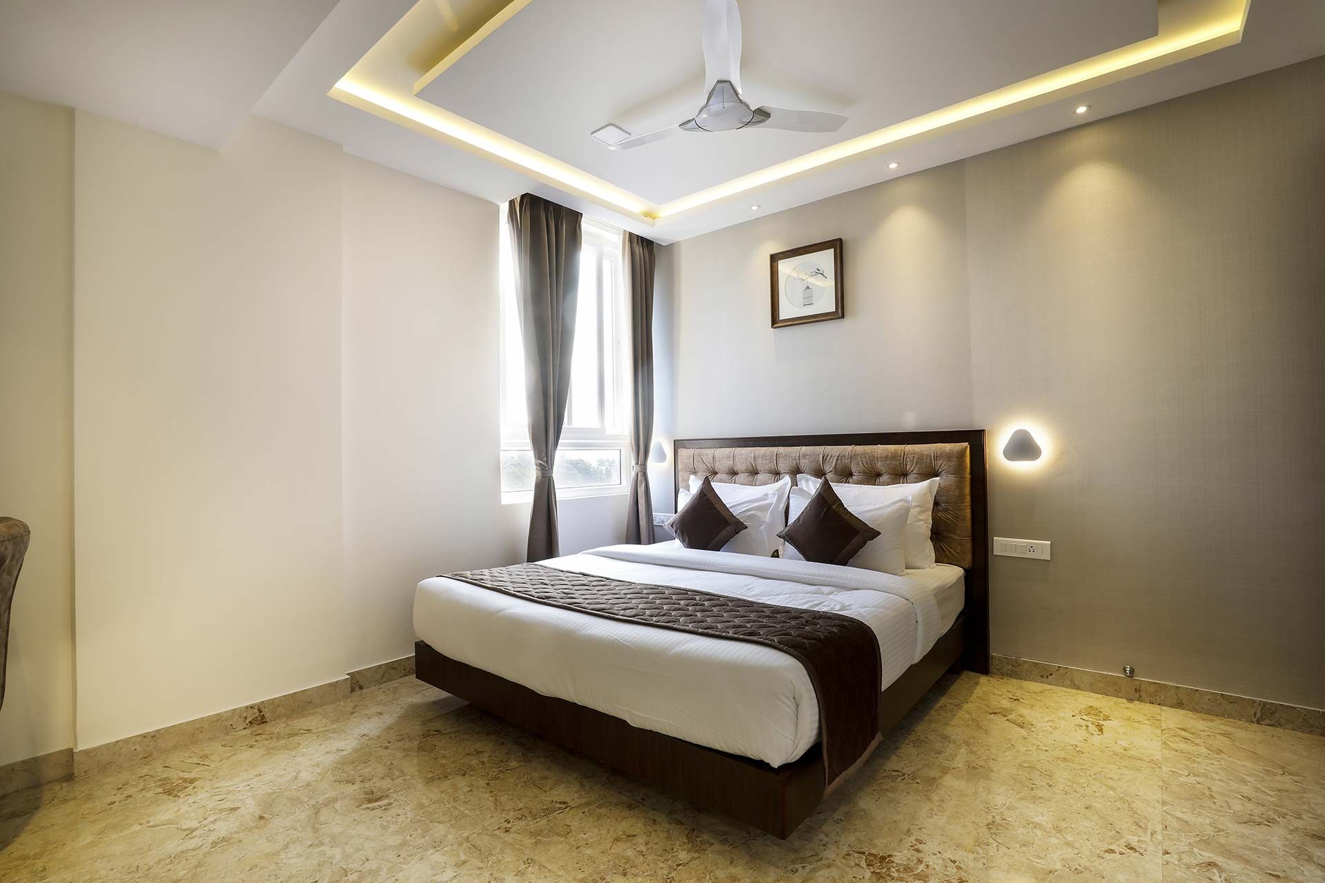 TRESCA A LUXURY HOTEL Luxury Room Non AC 5