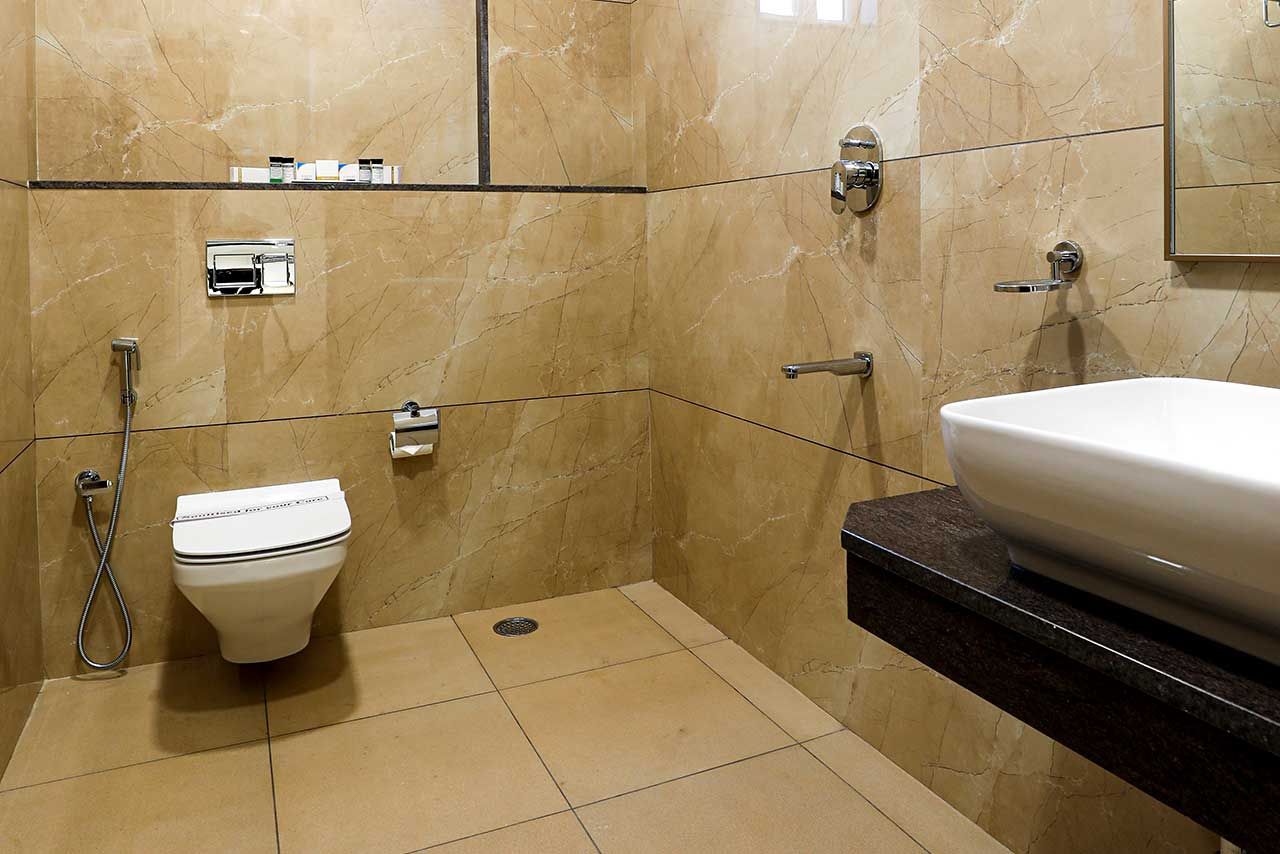 TRESCA A LUXURY HOTEL Luxury Room Non AC 6