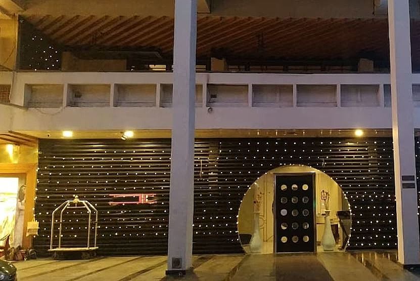 undefined The Toy Hotel 8