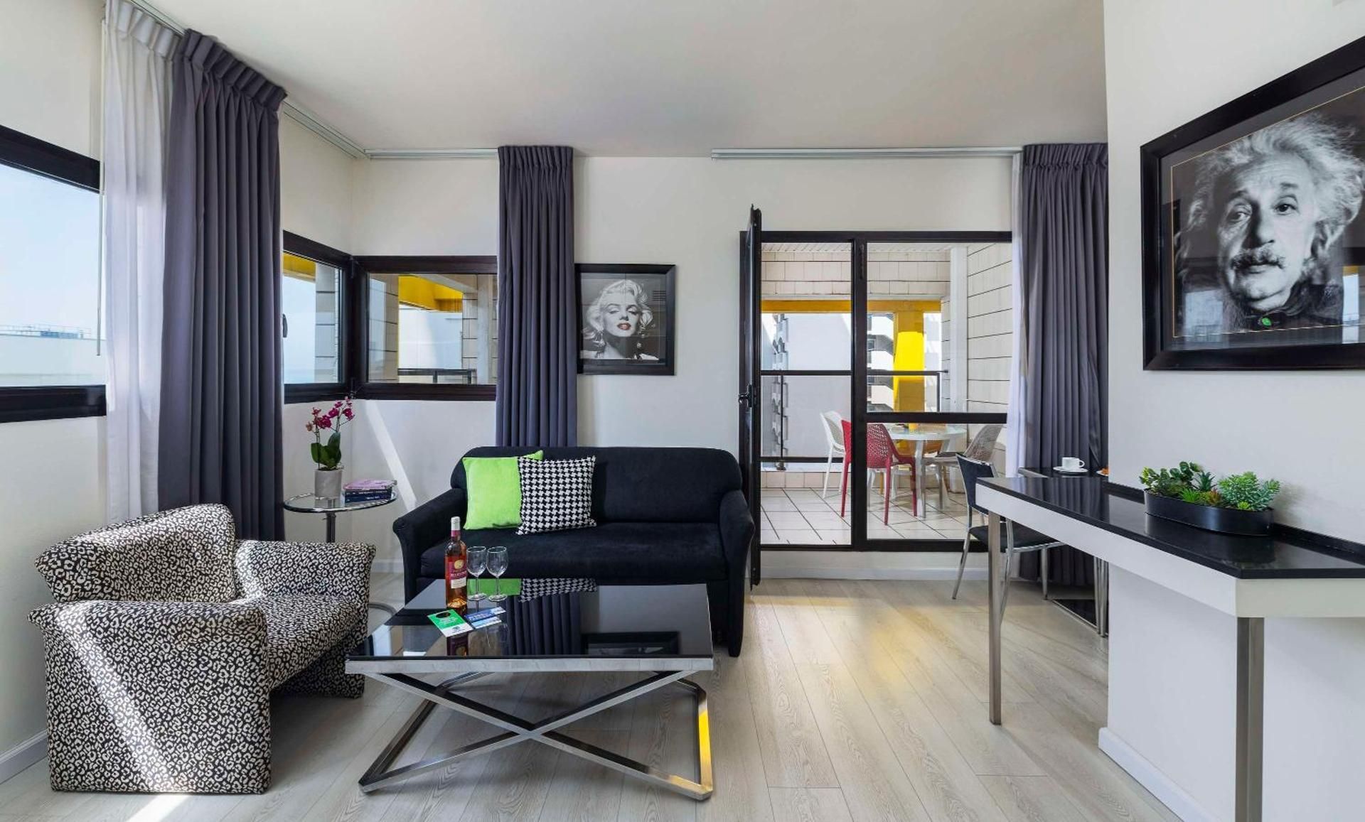 undefined Best Western Regency Suites 9