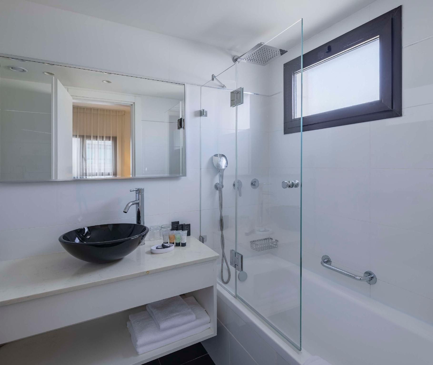 undefined Best Western Regency Suites 5