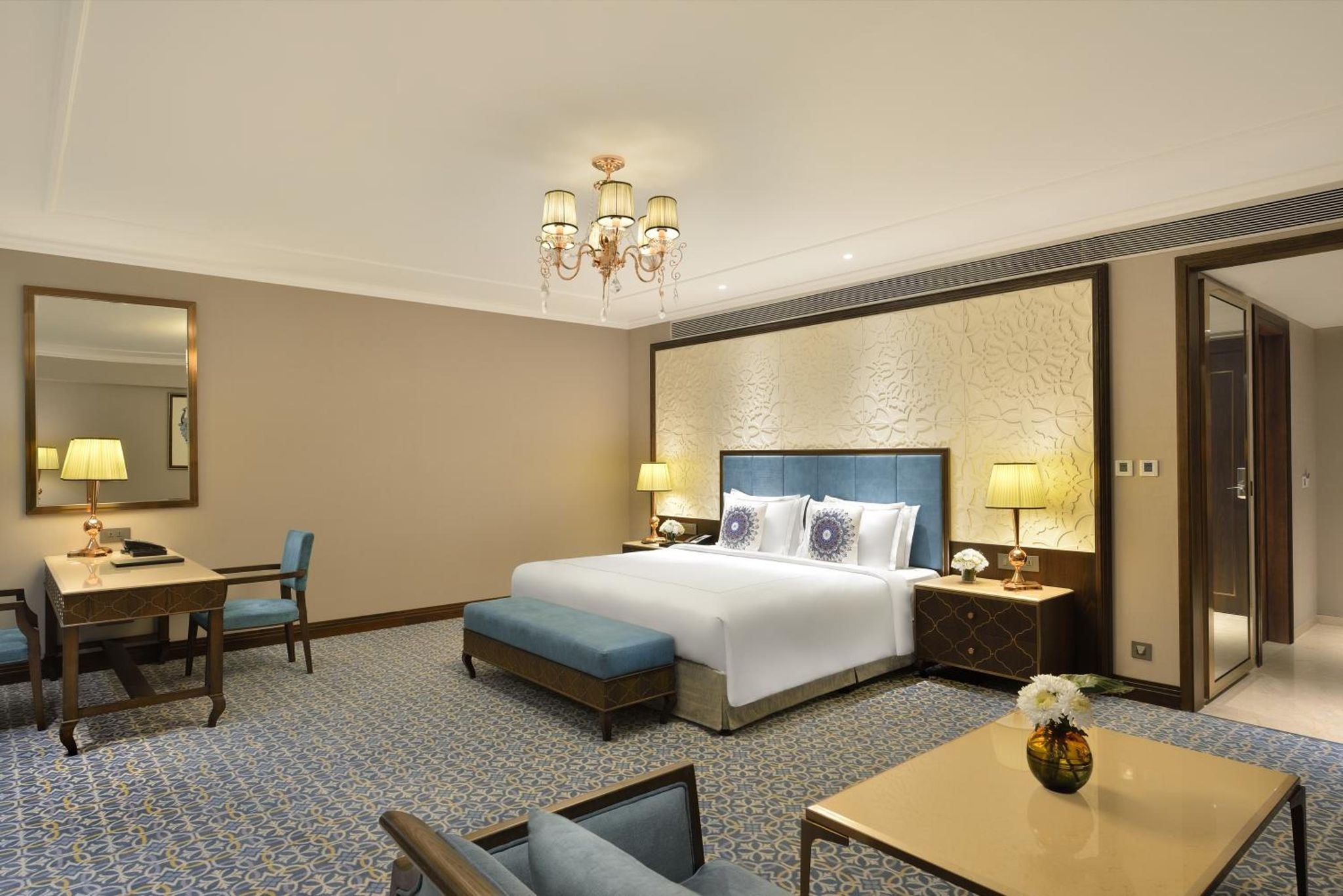 Taj Club Room King Bed