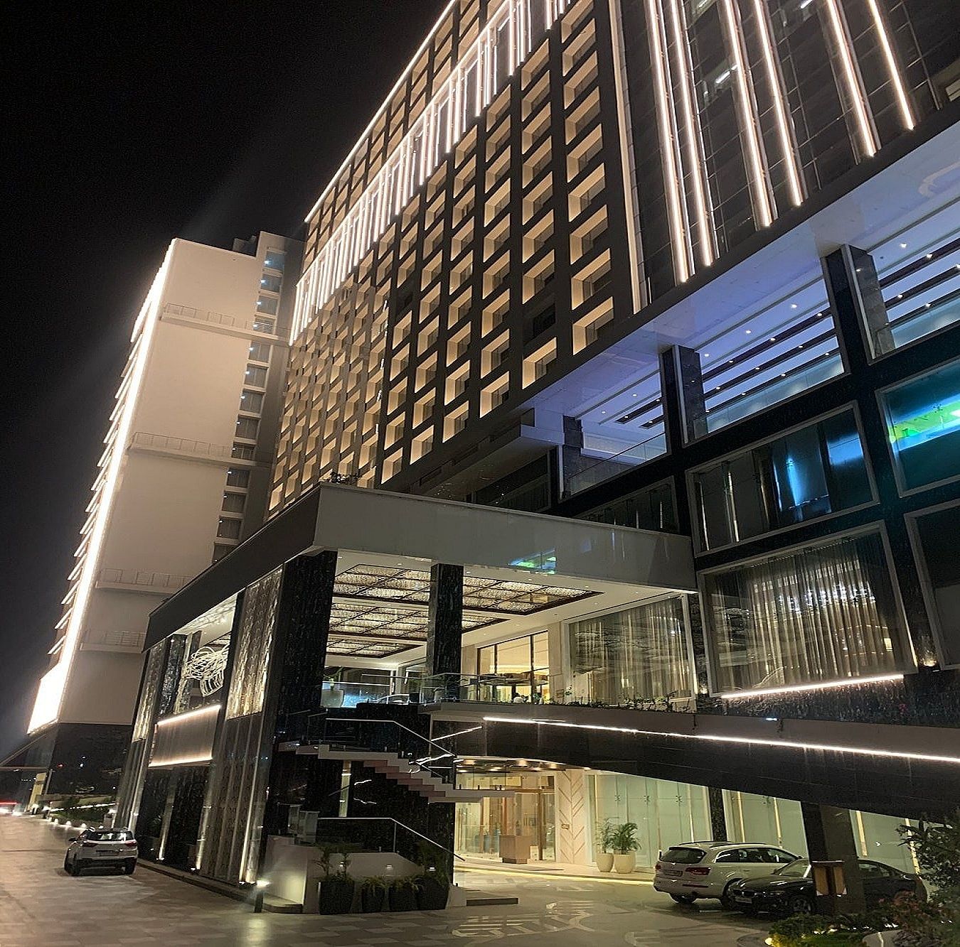 undefined Taj Skyline Ahmedabad 2