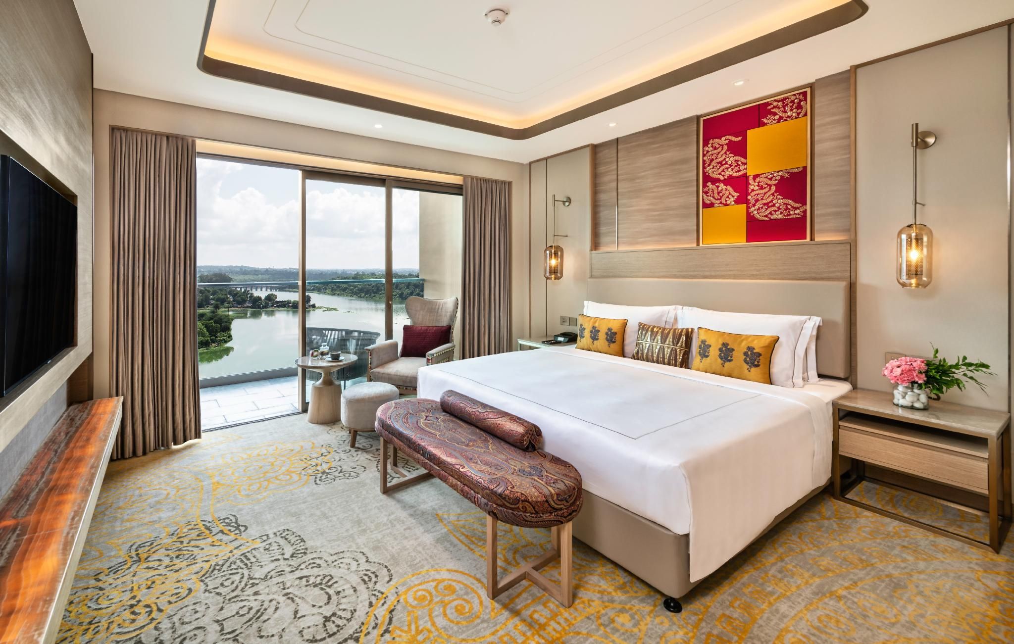 Taj Club Room King Bed