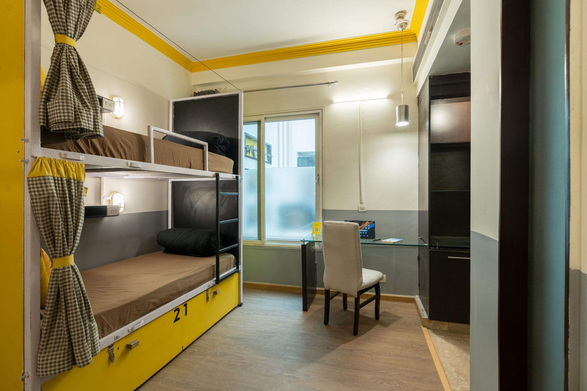 Bed in 4 Bed Mixed Dormitory