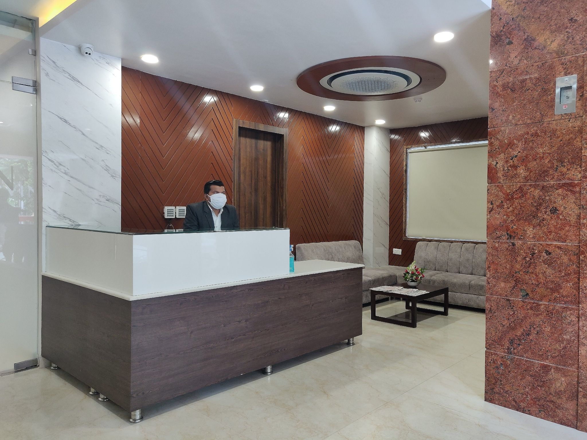 undefined Hotel Sarvin 2