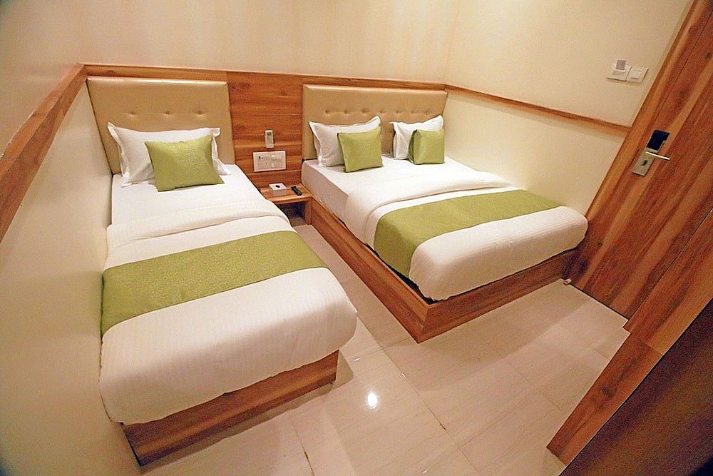 undefined Hotel Al Madina Palace 5