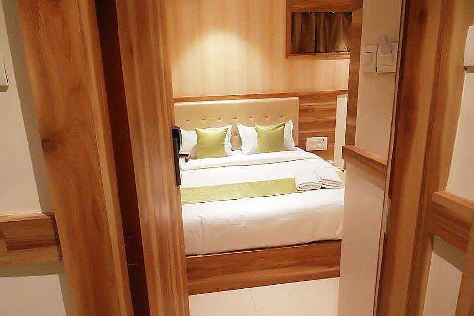 undefined Hotel Al Madina Palace 10