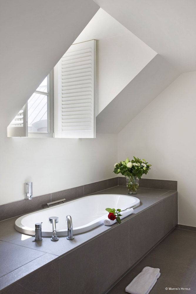 Martin's Klooster Superior Double Room 8