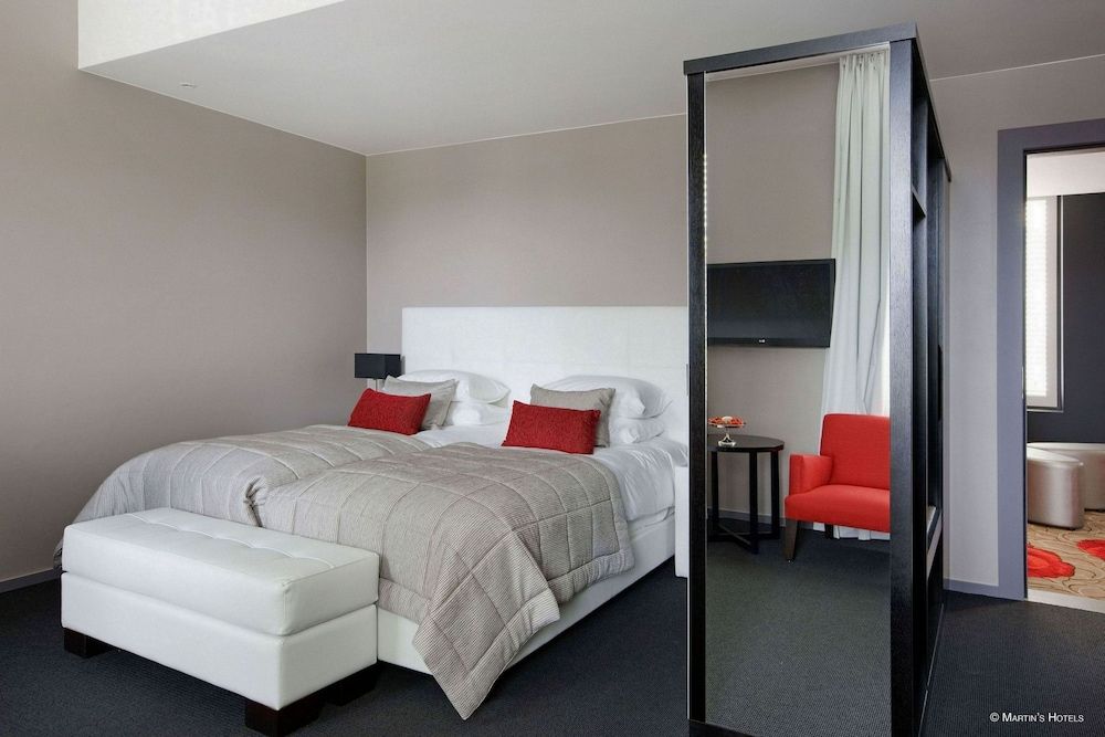 Martin's Klooster Superior Twin Room 3