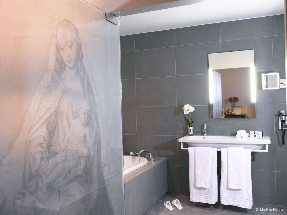 Martin's Klooster Superior Double Room 9