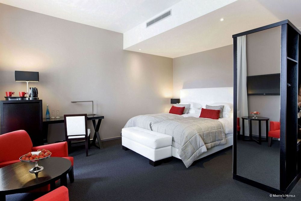 Martin's Klooster Superior Twin Room 2