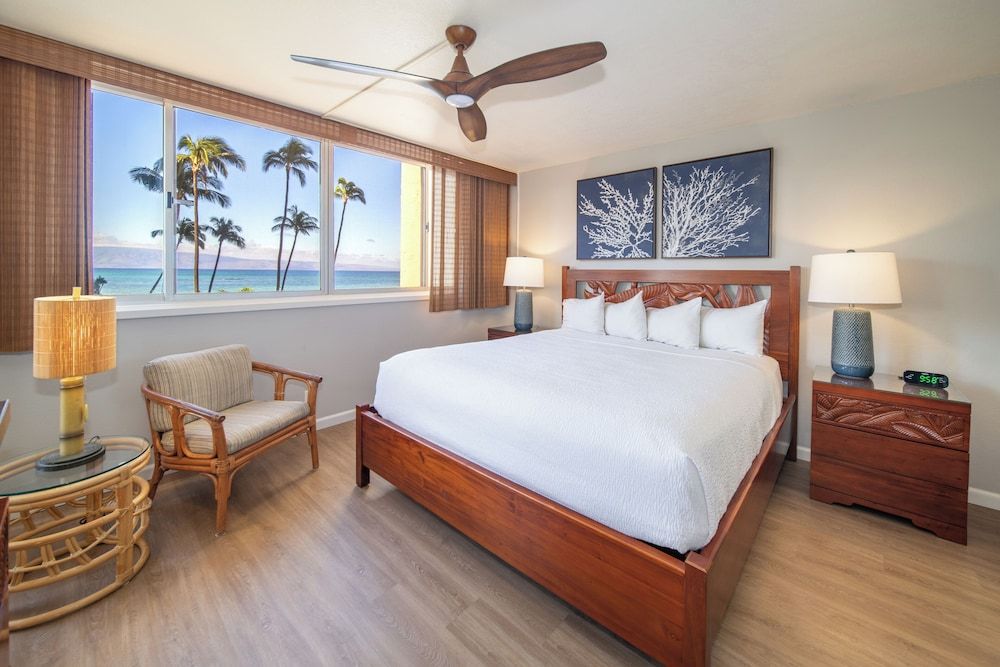 Condo, 1 Bedroom, Ocean View (Unit 215  ,1Bath)