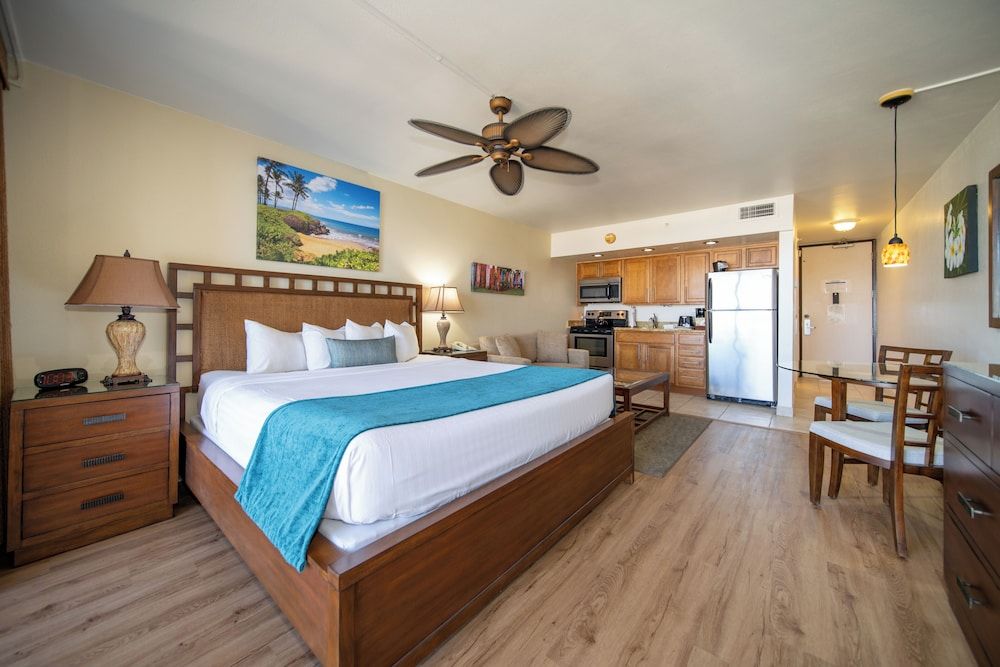 Studio, Ocean View (Unit 903)