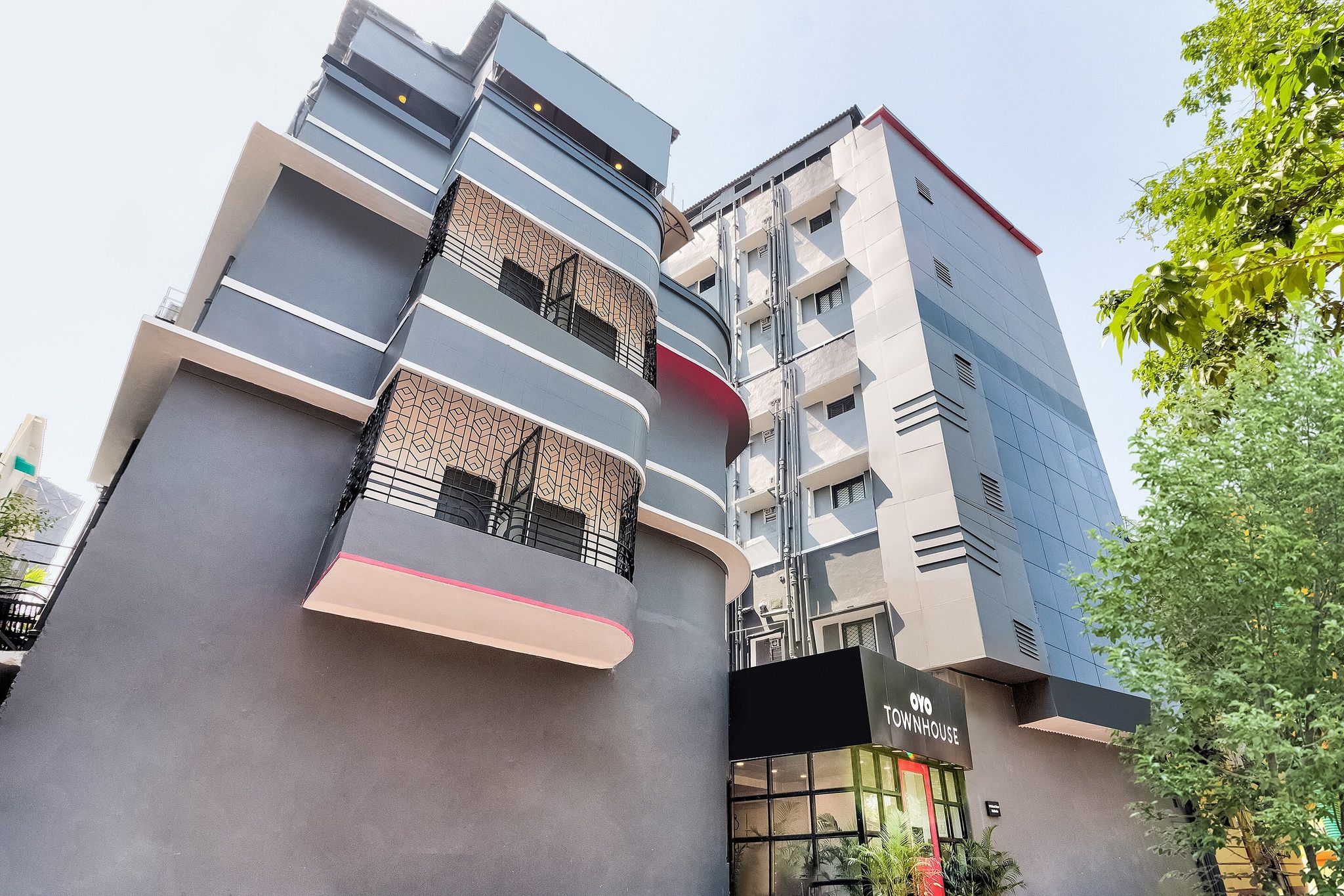 undefined Super Townhouse Akash Ganga Park Circus 7