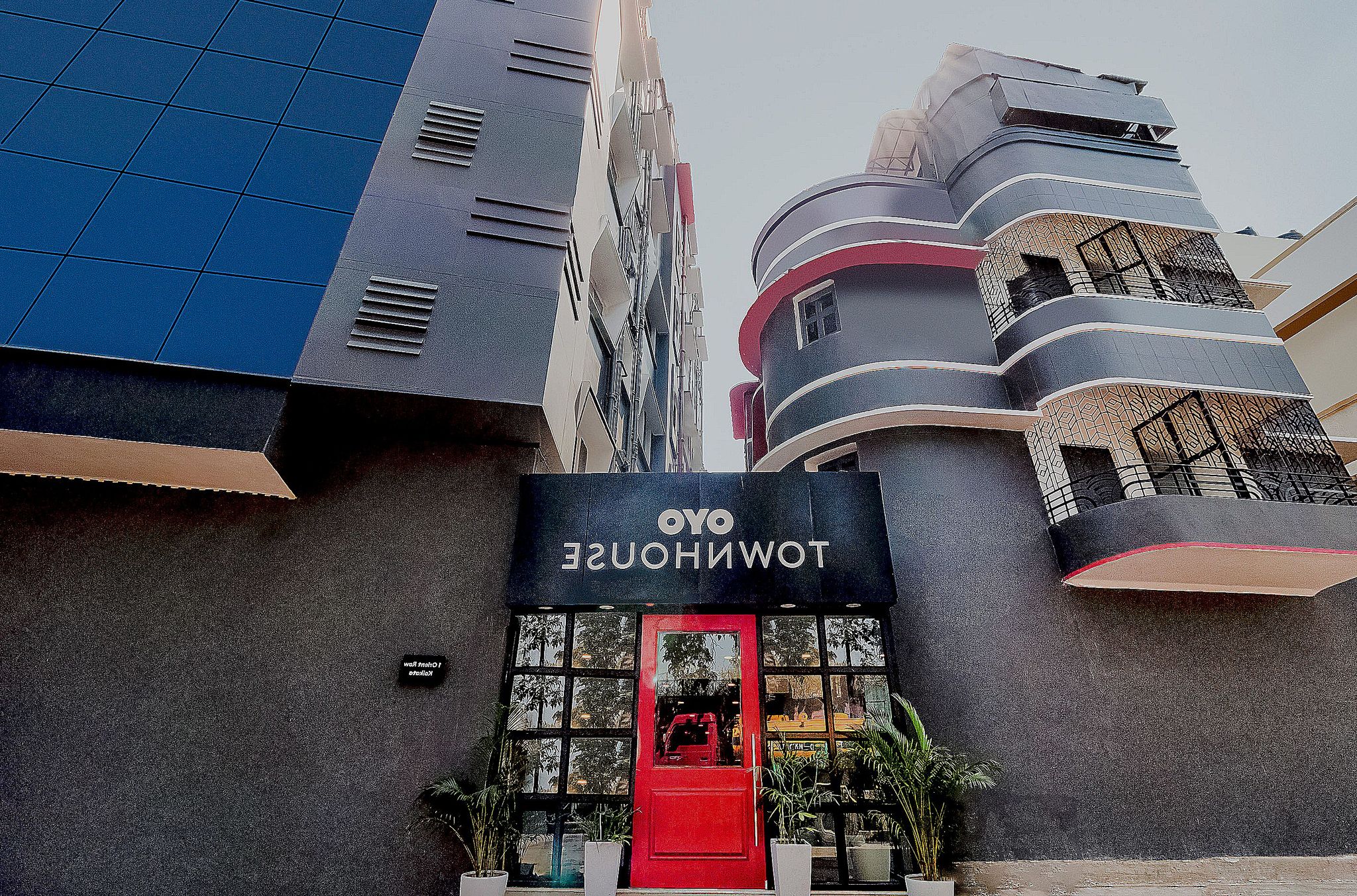 undefined Super Townhouse Akash Ganga Park Circus 6