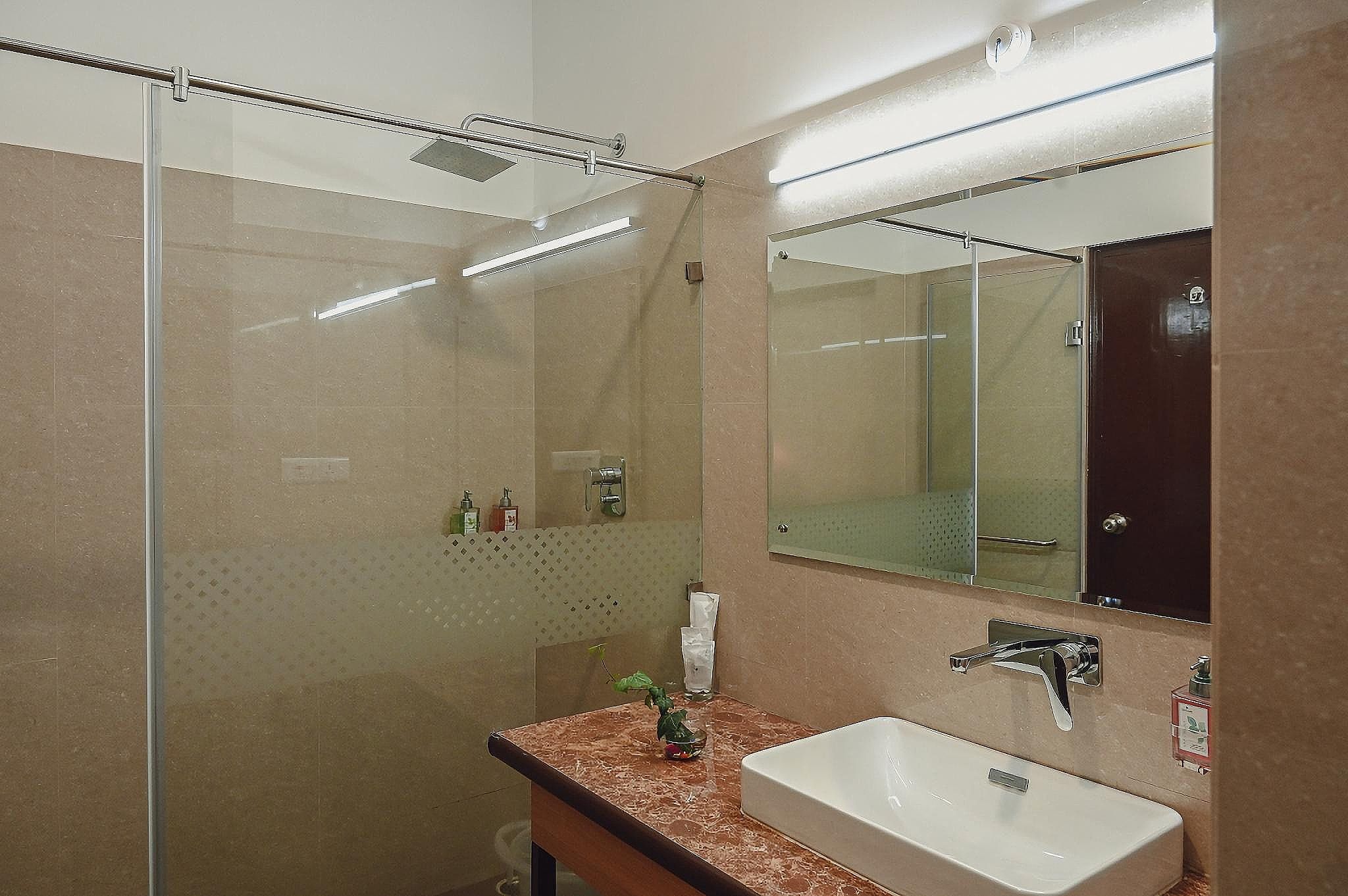 Sinclairs Gangtok Deluxe Family Room 4