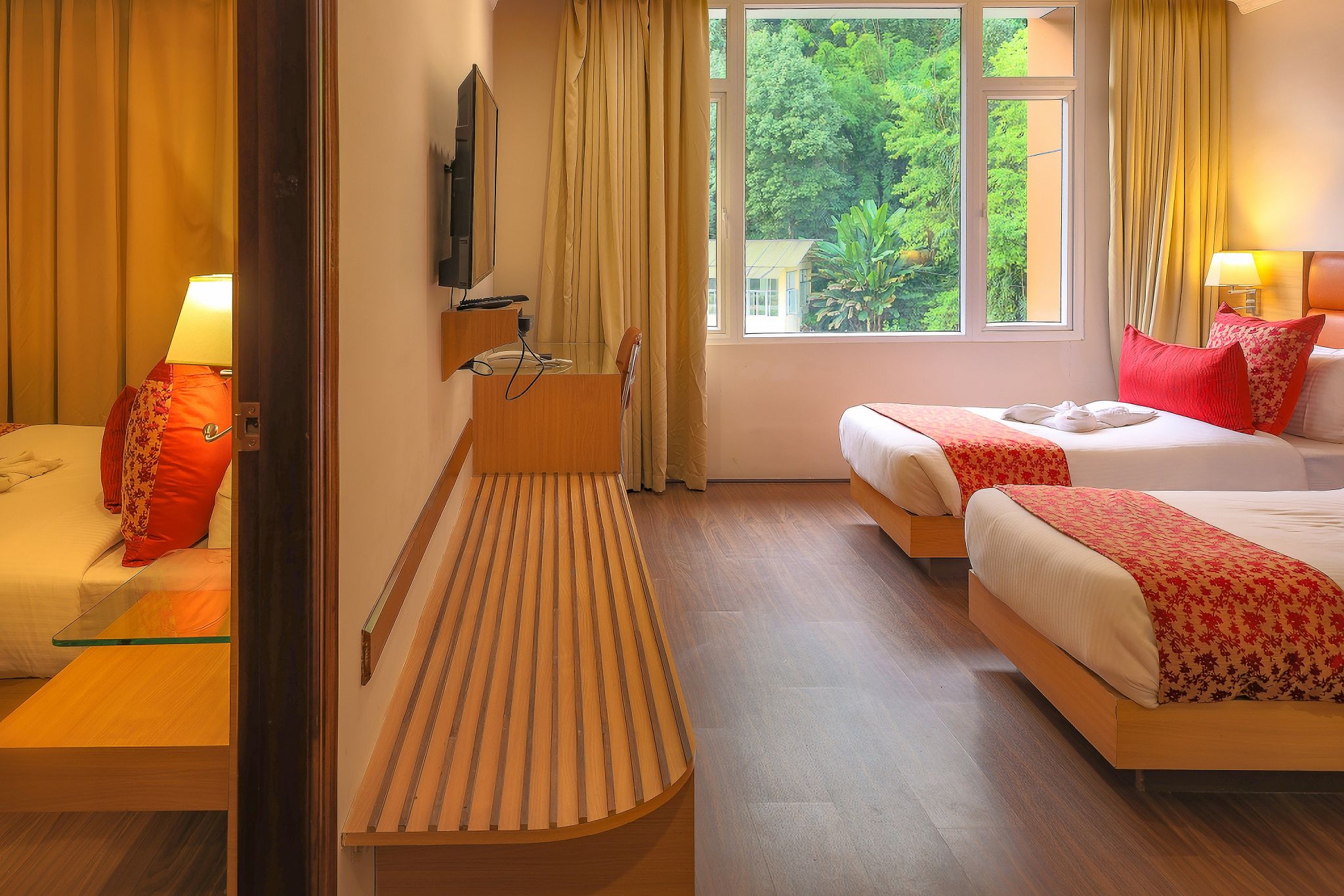 Sinclairs Gangtok Deluxe Family Room 6