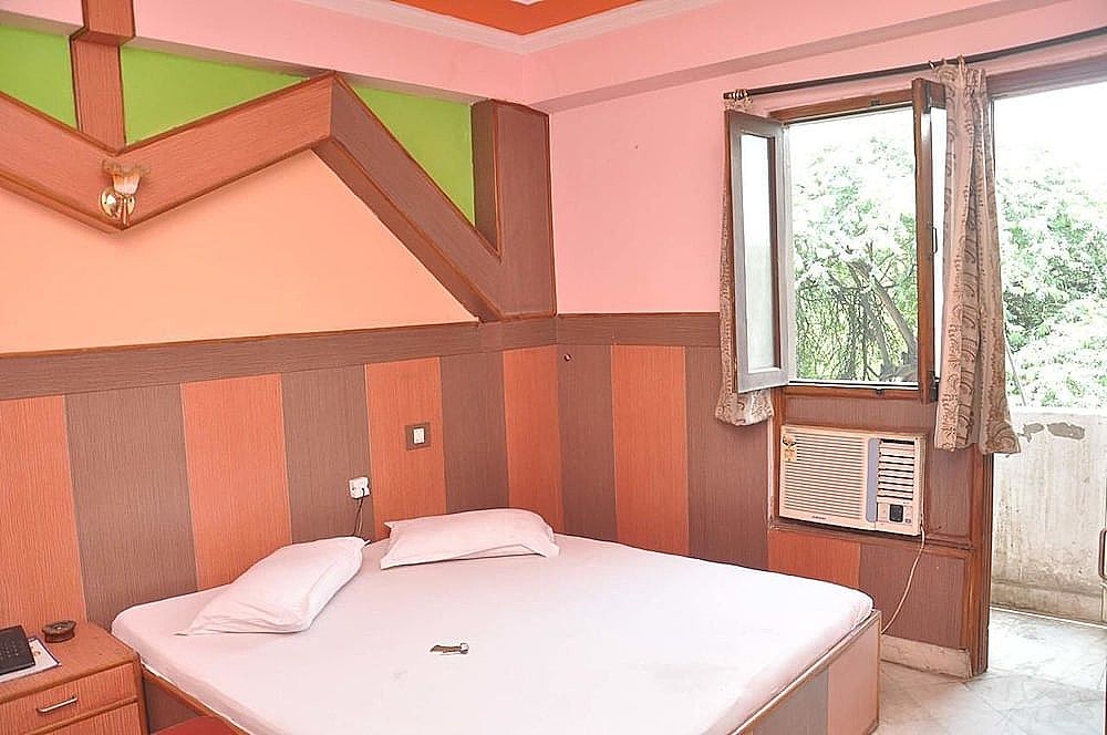 Hotel Prince Palace The Green Standard Room 4