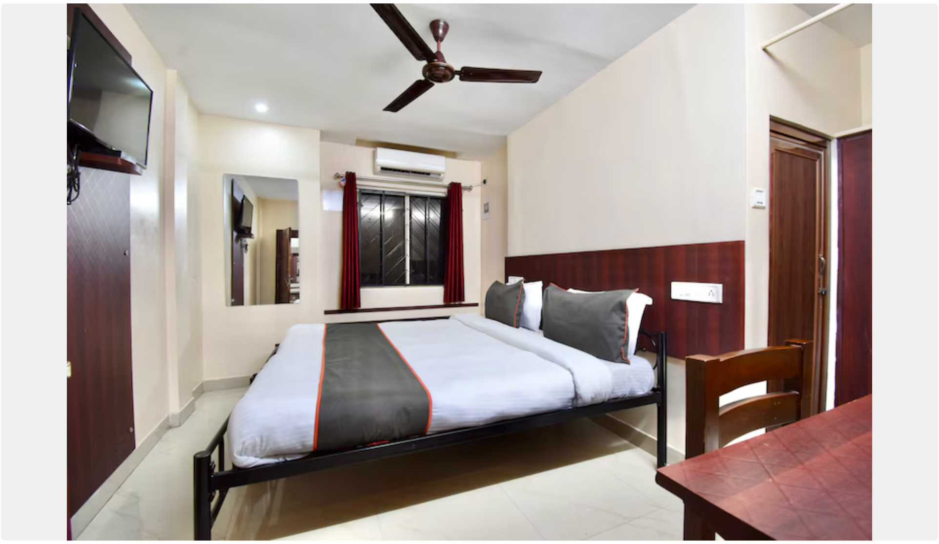 Hotel Rajdhani Deluxe NON AC