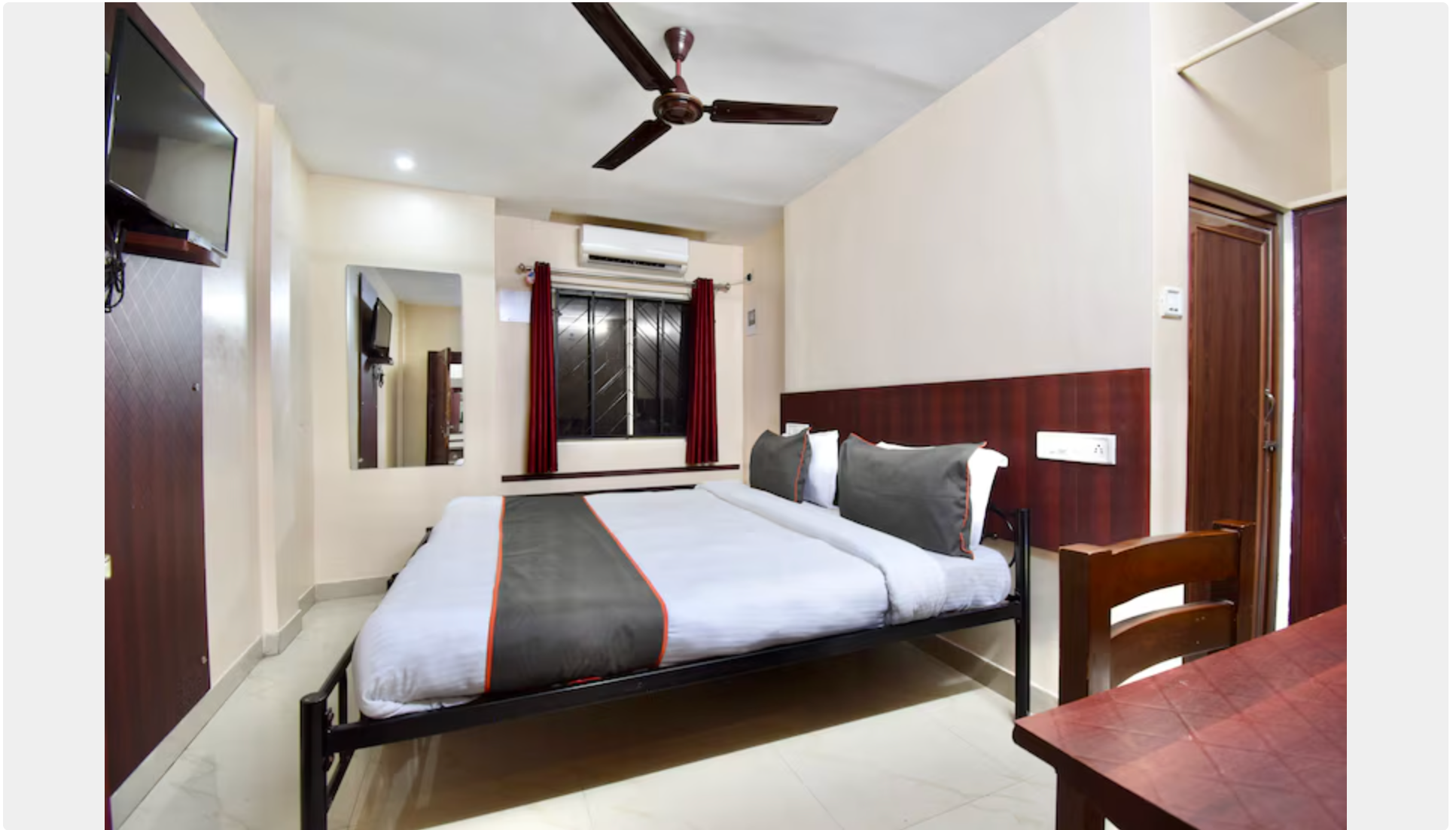 Hotel Rajdhani Deluxe NON AC 2