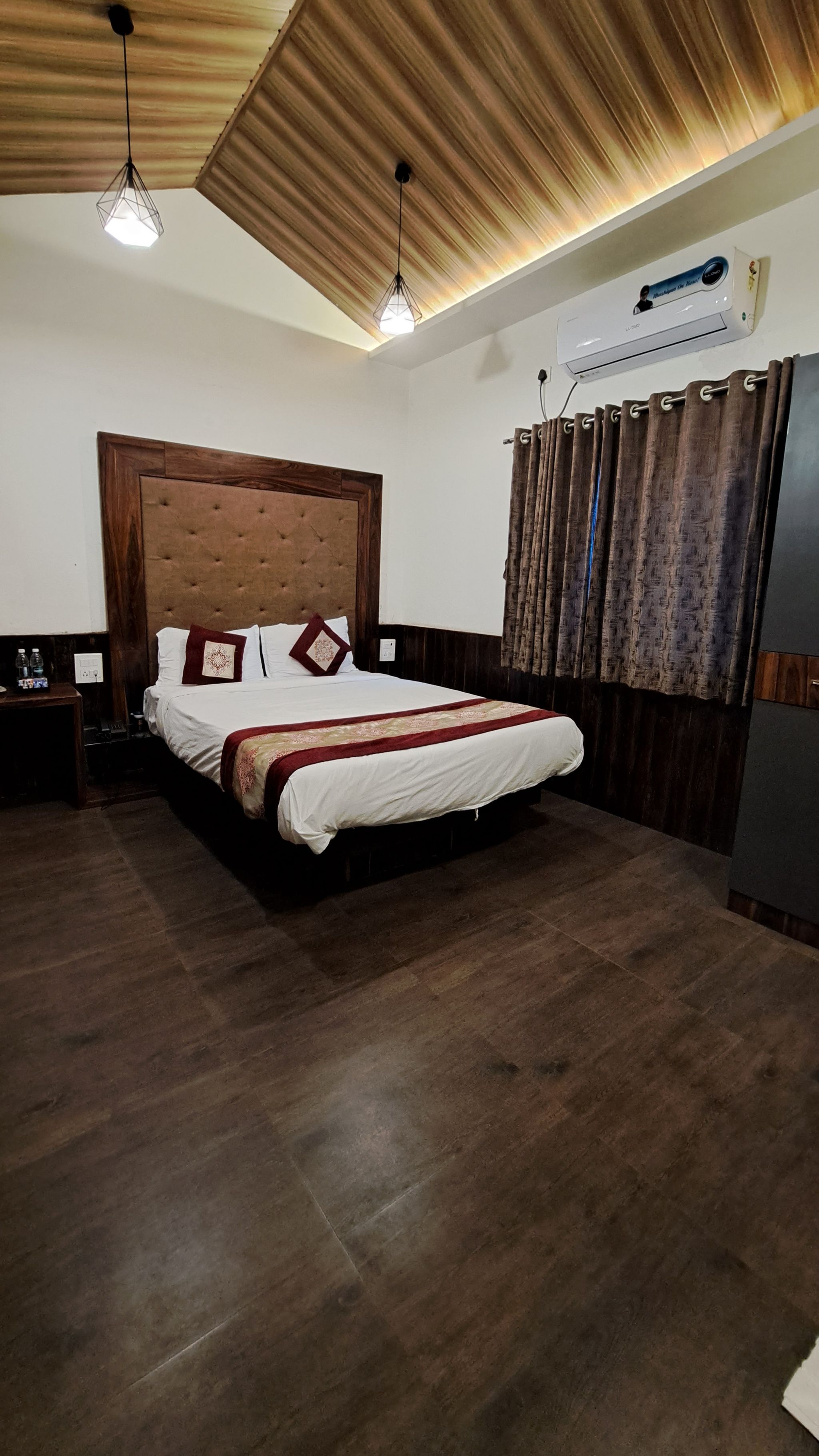 Pool Facing Cottages