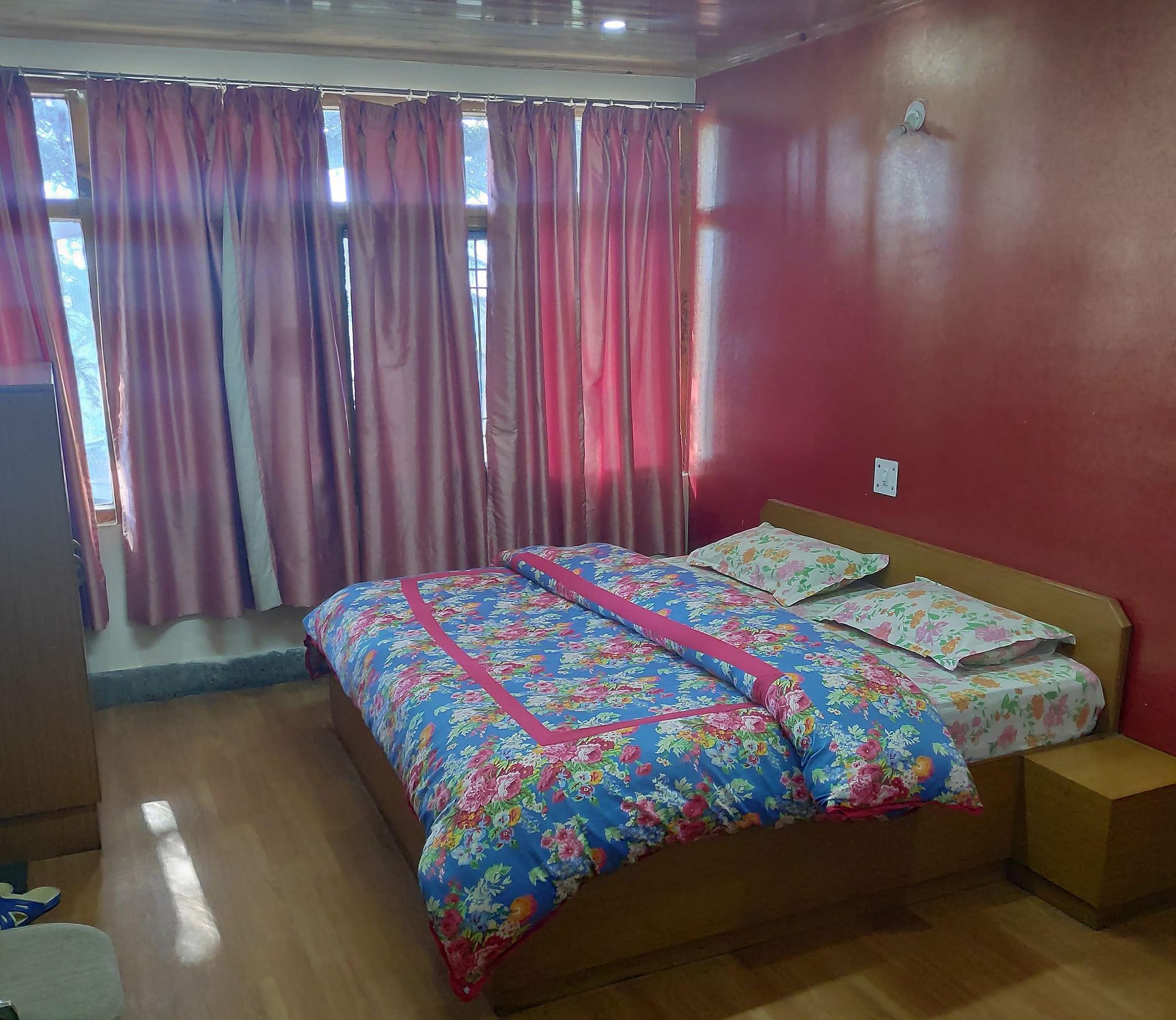 Hotel City Inn Semi Deluxe Room