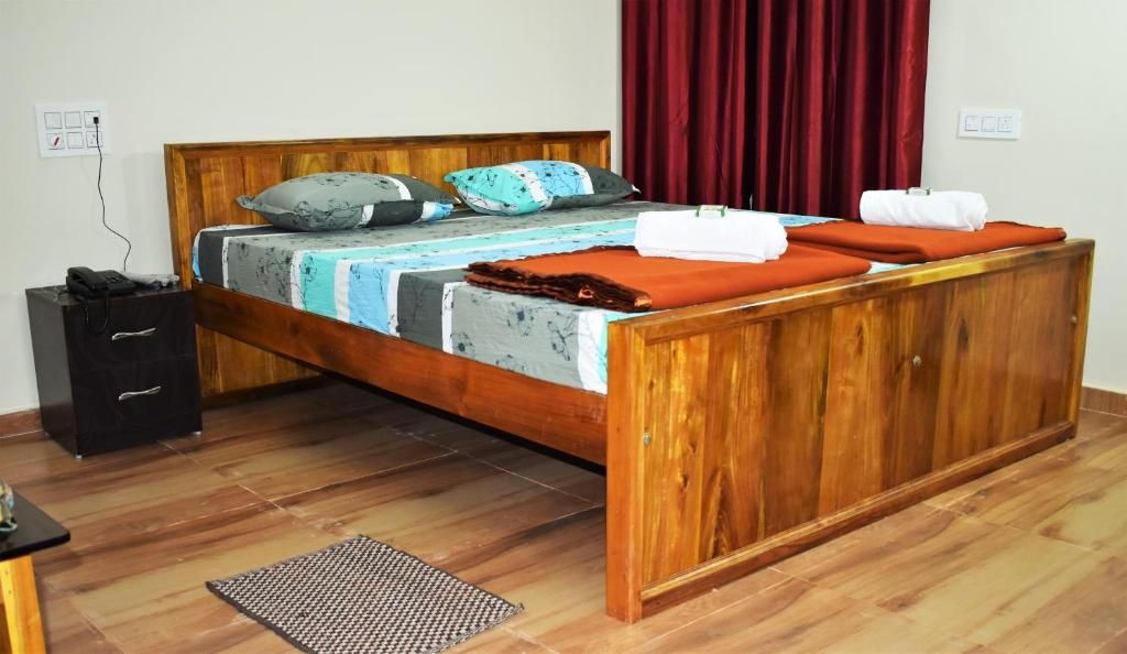 Viraz Valley AC Double Deluxe Room 3