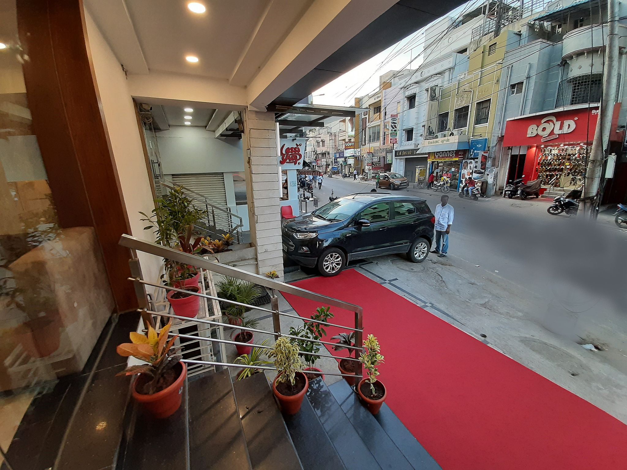 undefined Liza Regency 7