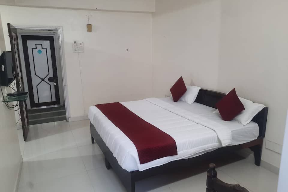 Hotel Great Punjab Deluxe Non AC Room