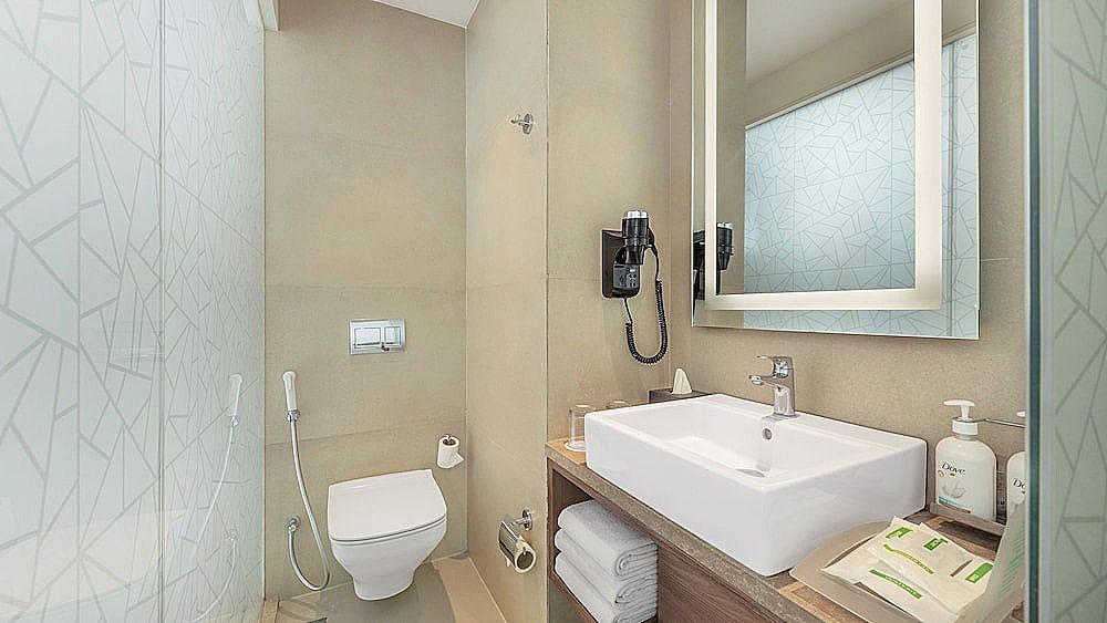 Holiday Inn Gurugram Sector 90, an IHG Hotel Standard Room 20