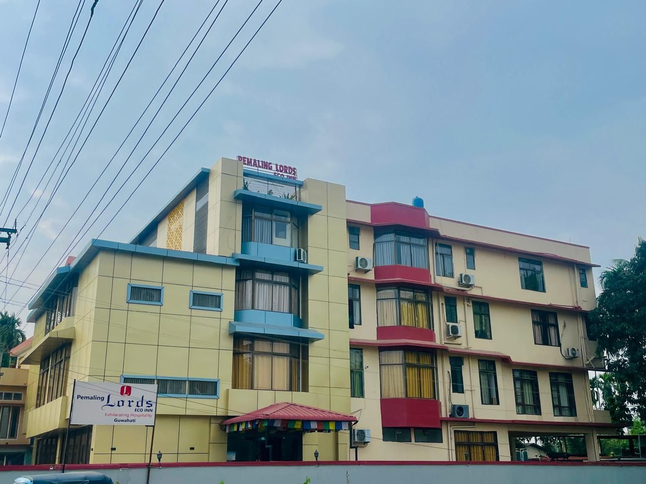 undefined Pemaling Lords Eco Inn Guwahati
