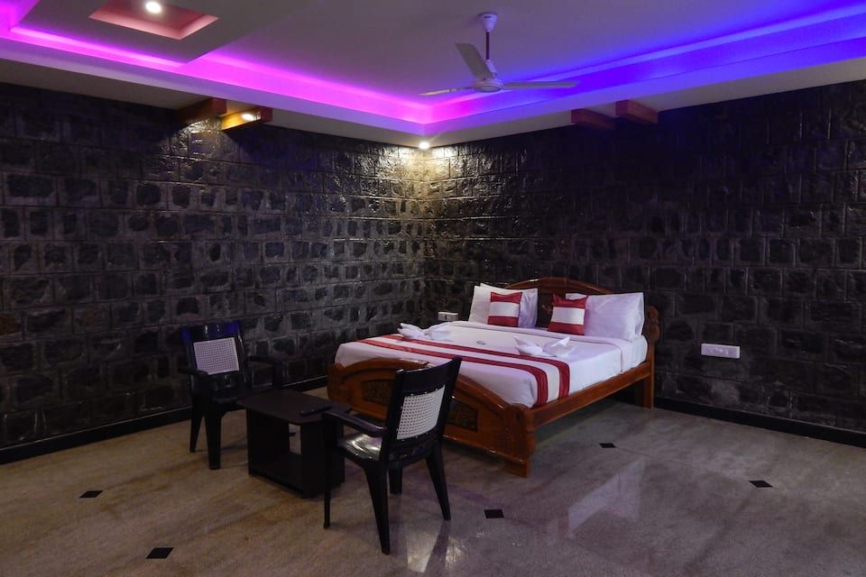 Deluxe Room Only