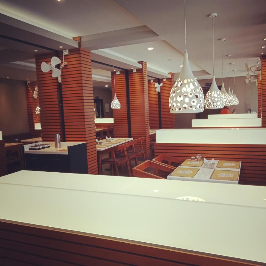 Food & Dining