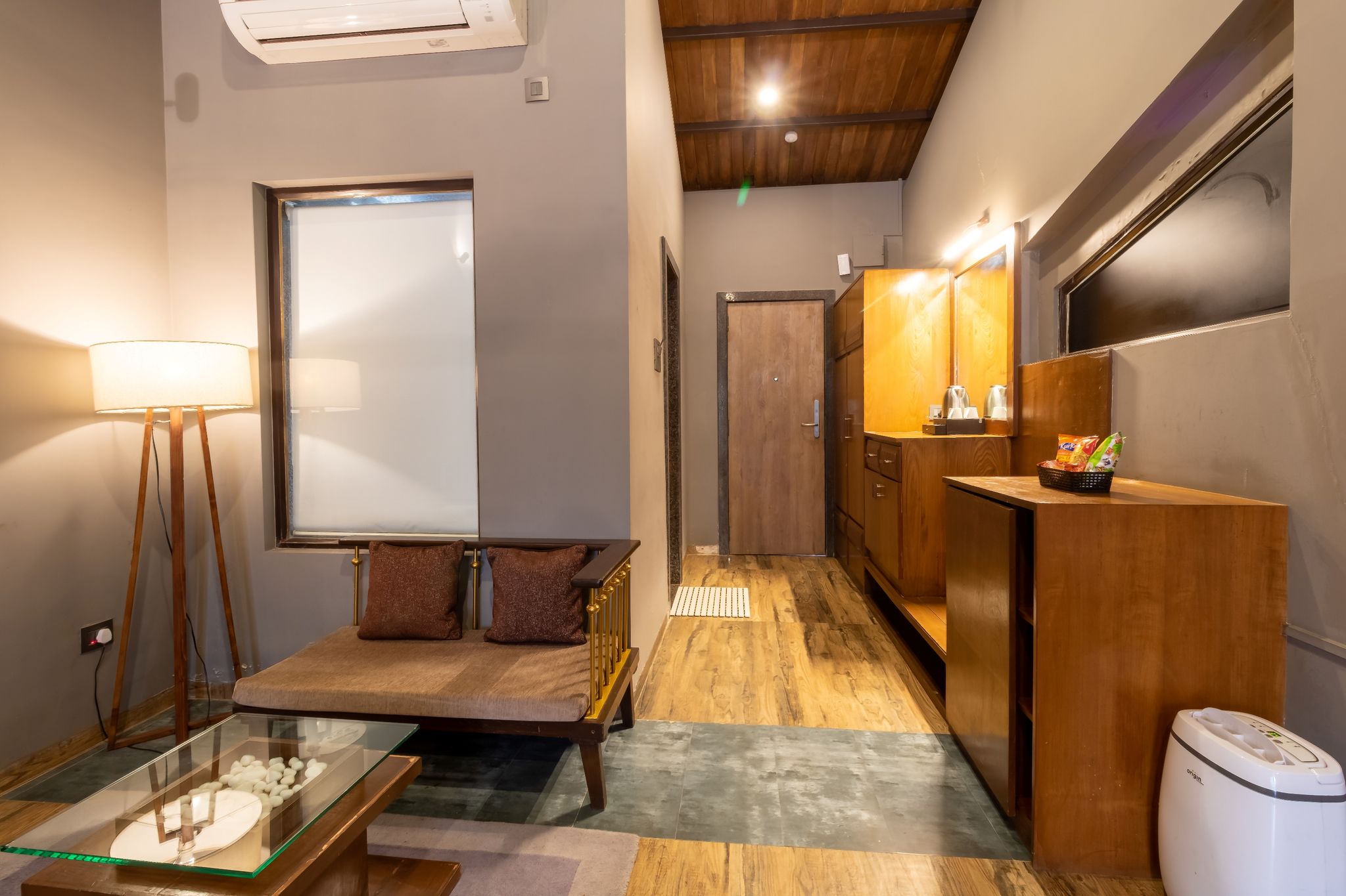 Pool View Room