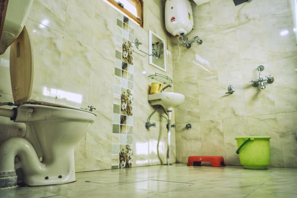 Nomads Hostel Deluxe Room, Private Bathroom 5