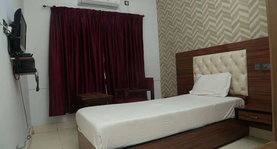 deluxe room
