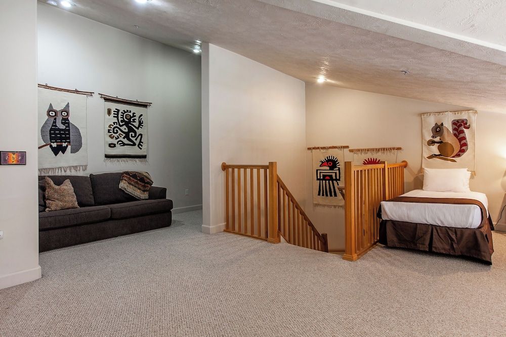 2-Bedroom Condominium with Loft 303E