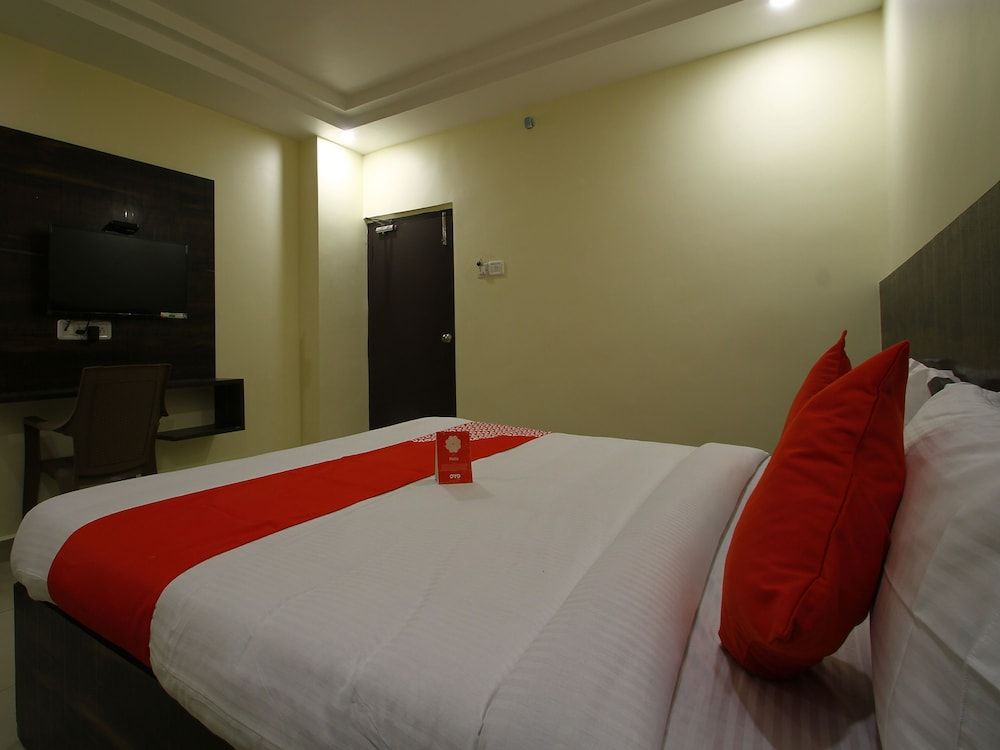 OYO 11938 Mitra Residency Double or Twin Room 9