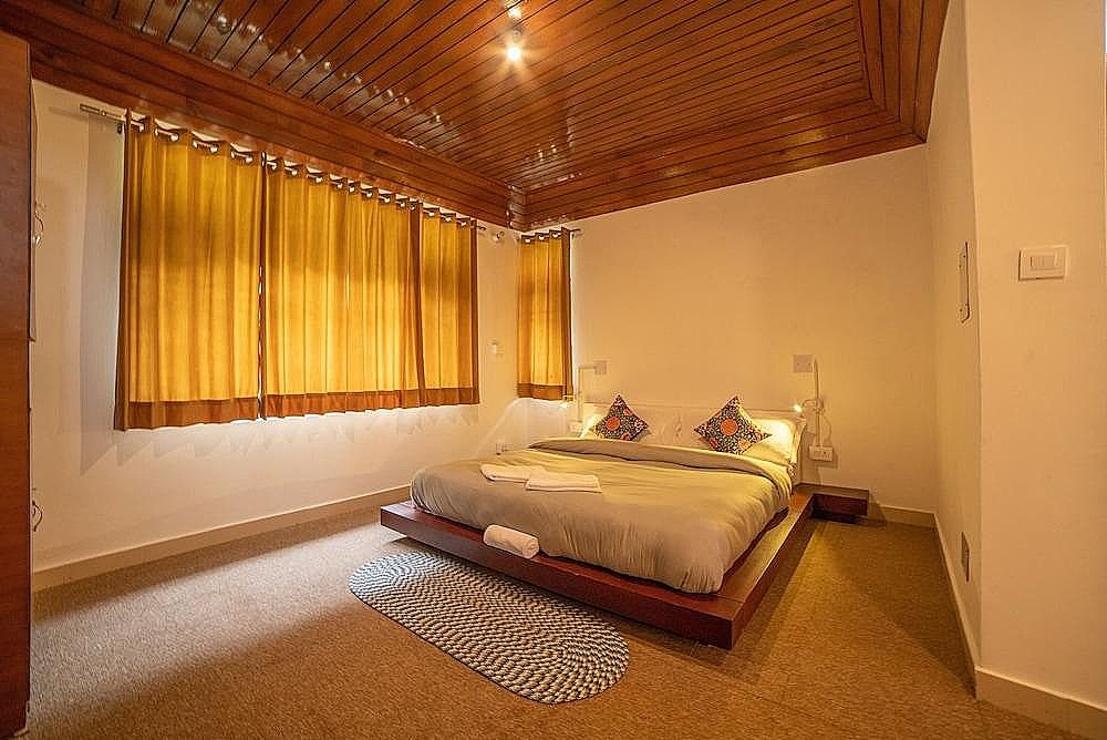 Alt Life - Dharamkot - Hostel Deluxe Room with View 2