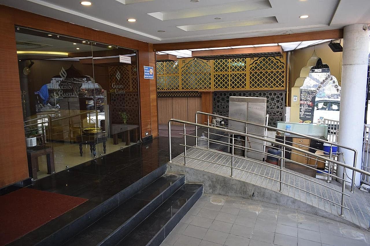 undefined Hotel Golden Castle 7