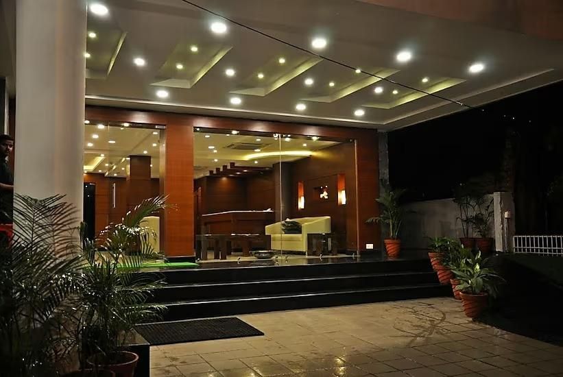 undefined Hotel Golden Castle 2