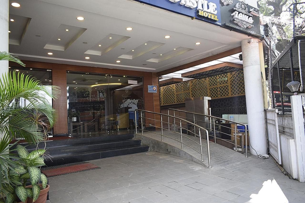 undefined Hotel Golden Castle 10