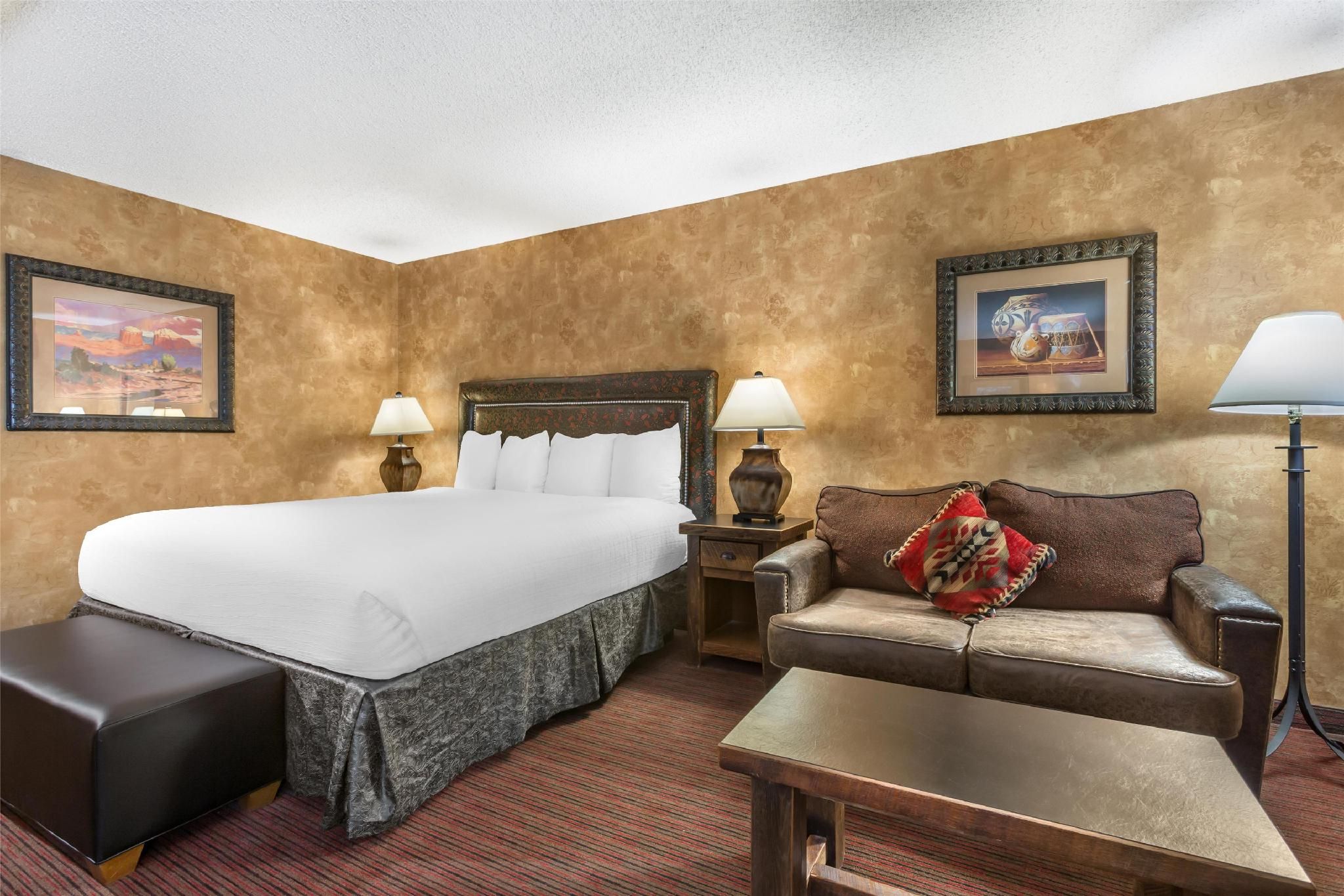 1 King Bed, Nonsmoking, Executive Room