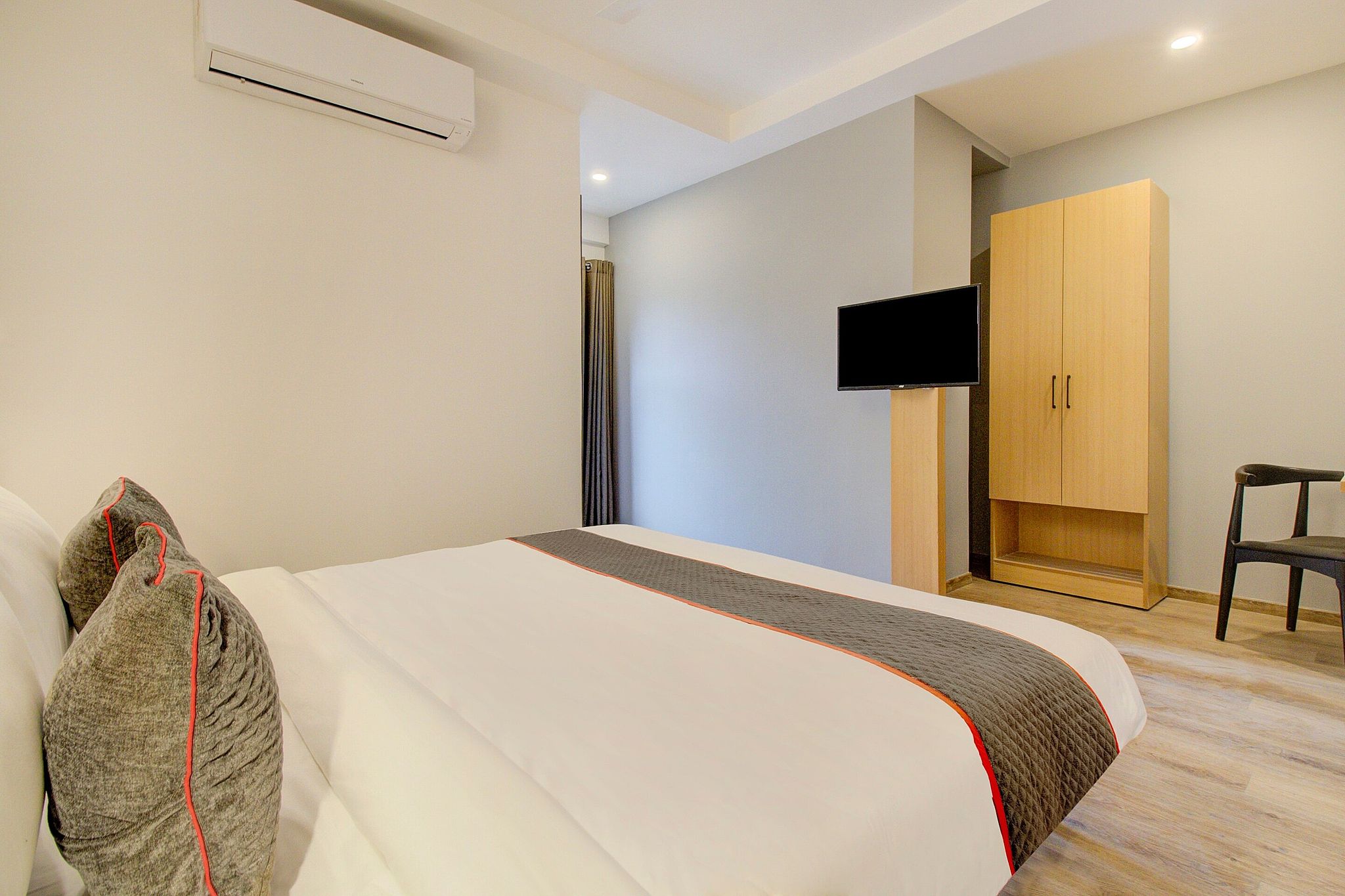 Townhouse BTM Layout Near Madiwala Lake Formerly Q Rooms Classic Room 4