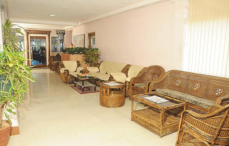 undefined Hotel Blue Wheel 3