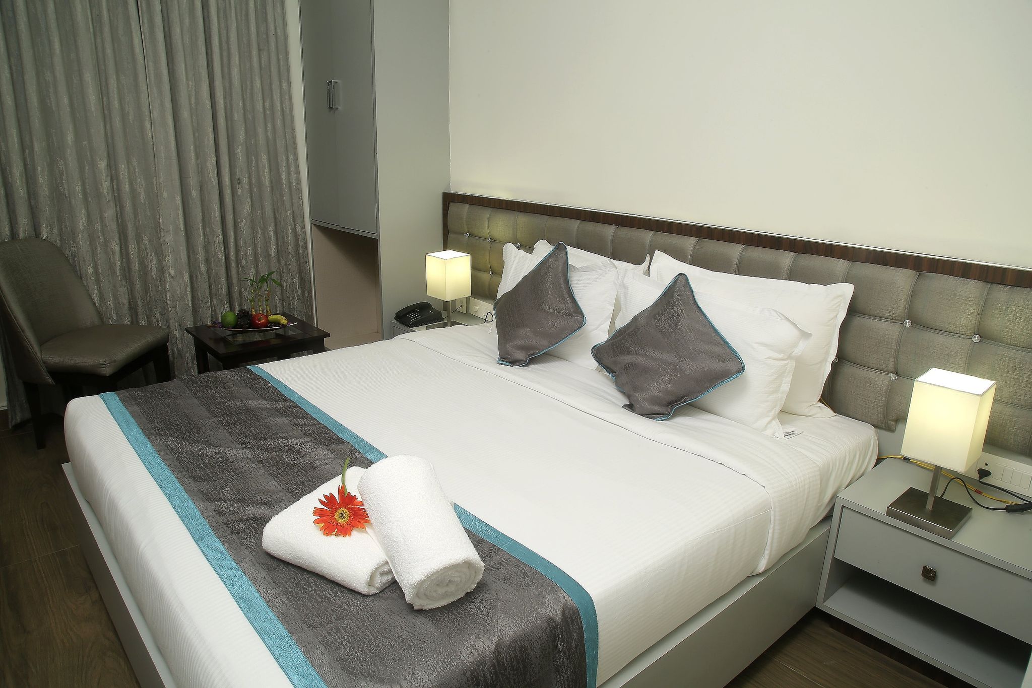 PARK IRIS HOTELS  - MG Road Standard Single Room 7