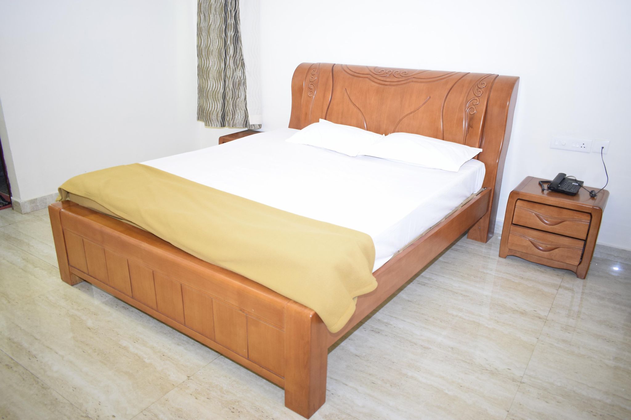 Sri Ganesh Mahal Guest House Standard Double Ac Room 7